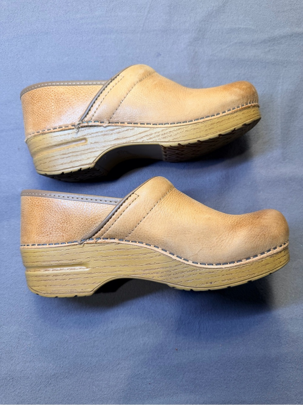 Dansko Professional Women's Shoes - Honey Distressed, US 7.5